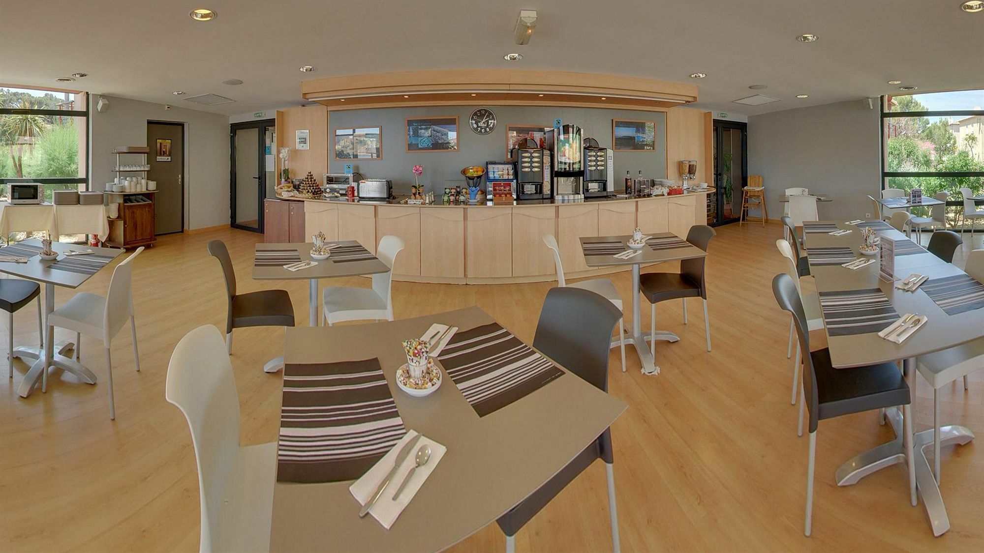 Hotel Le Phoebus Garden & Spa Gruissan Dış mekan fotoğraf