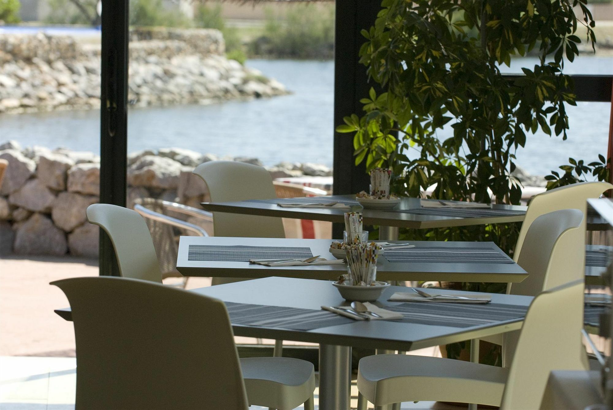 Hotel Le Phoebus Garden & Spa Gruissan Dış mekan fotoğraf